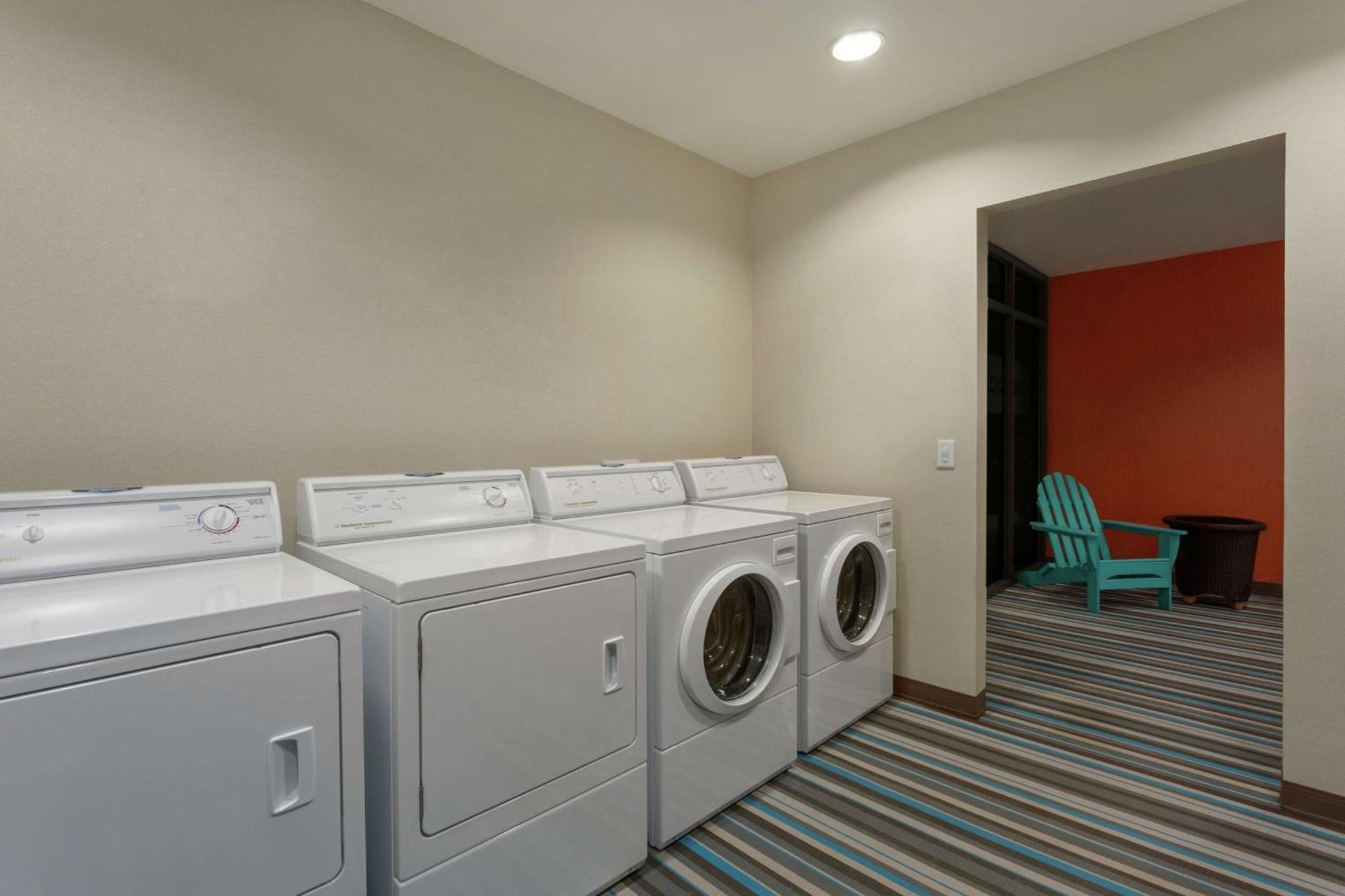 Home2 Suites By Hilton Salt Lake City / South Jordan Exterior foto